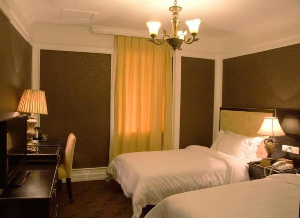 Manhattan Jinling Hotel Shanghaj Zewnętrze zdjęcie