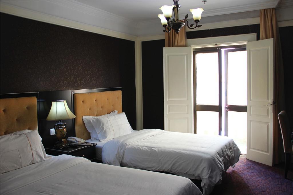 Manhattan Jinling Hotel Shanghaj Pokój zdjęcie