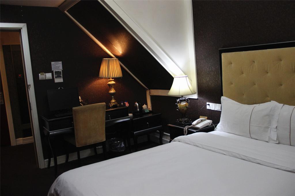 Manhattan Jinling Hotel Shanghaj Pokój zdjęcie
