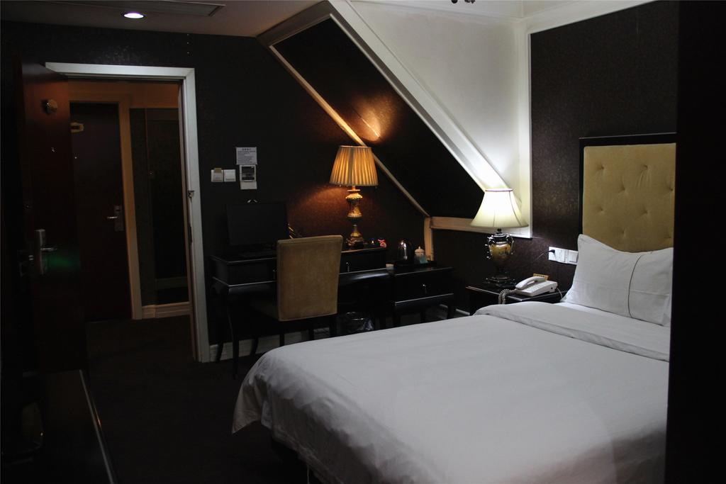 Manhattan Jinling Hotel Shanghaj Pokój zdjęcie
