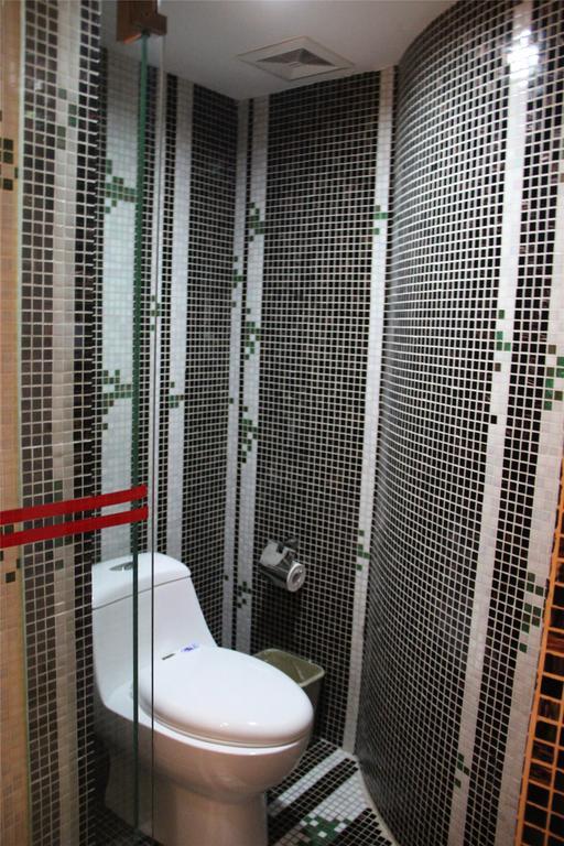 Manhattan Jinling Hotel Shanghaj Pokój zdjęcie